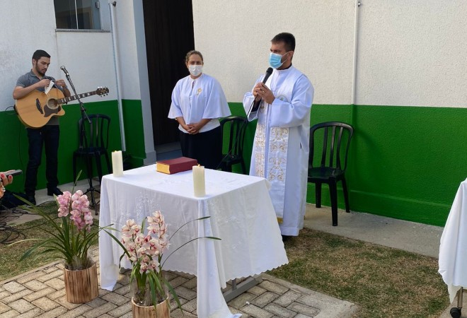 Missa leva conforto e fé para pacientes, acompanhantes e colaboradores do HEL