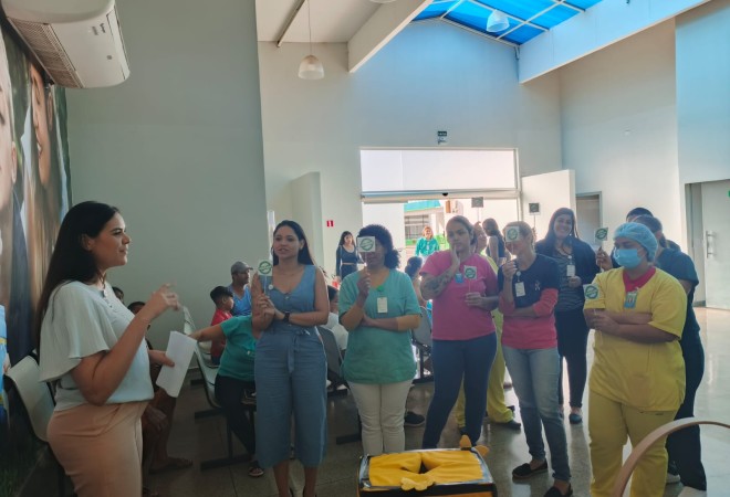 Hel realiza roda de conversa sobre o Julho Amarelo