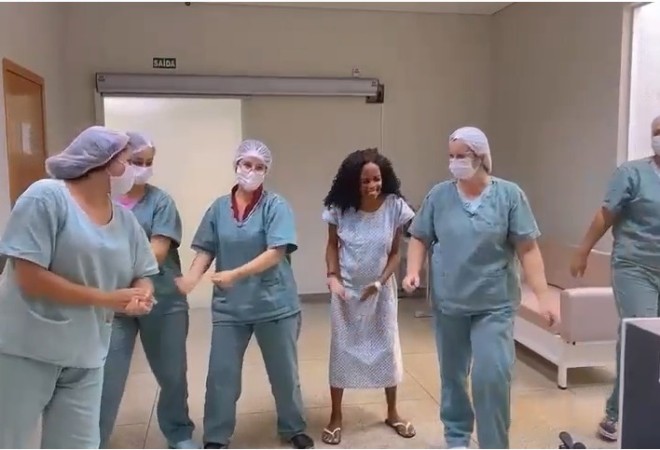 Dança do parto ajuda gestantes no Hospital de Luziânia